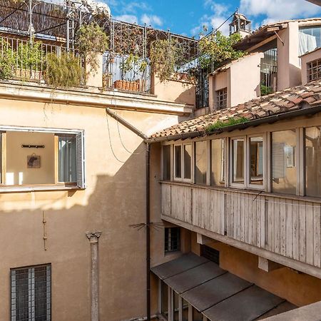 Piazza Navona Penthouse Apartment Rome Exterior photo